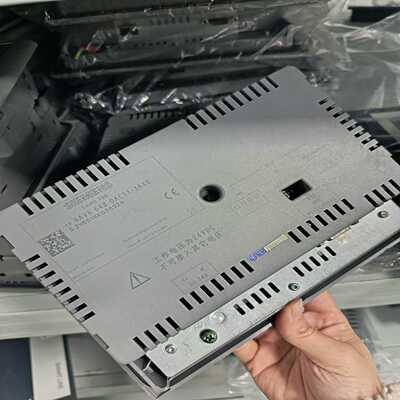 西门子7寸触摸屏Smart700IE--议价商品