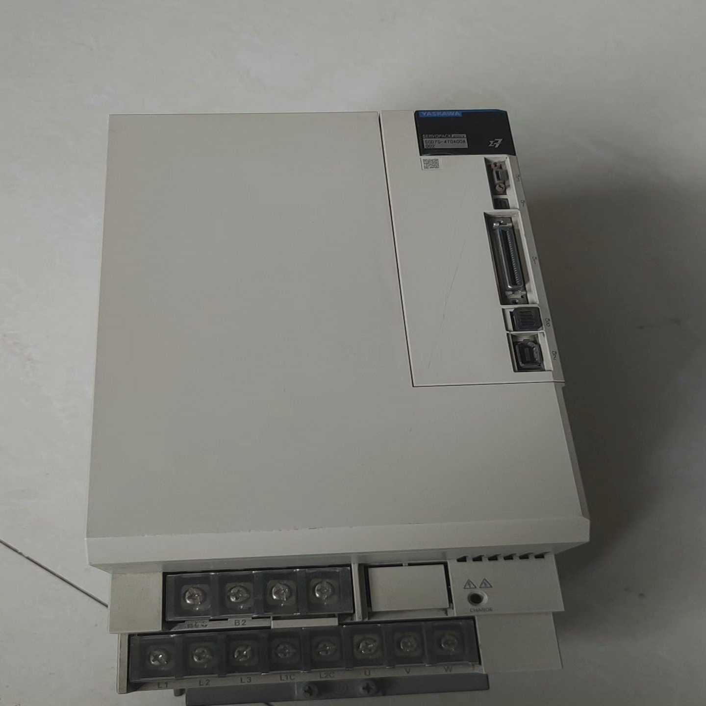 安川伺服SGD7S-470A00A002商品功能强大，应用于-询价客服