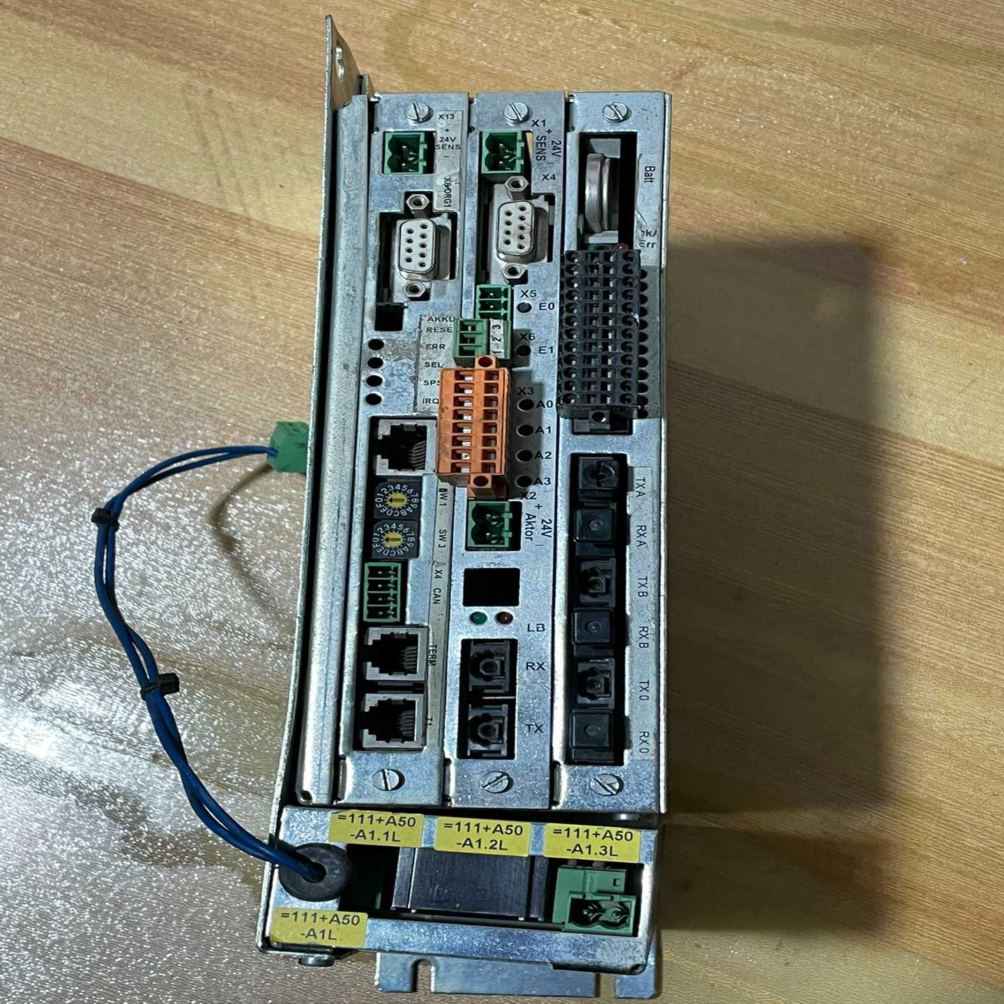 议价OM控制器2-08-01-027拆机包好，适用