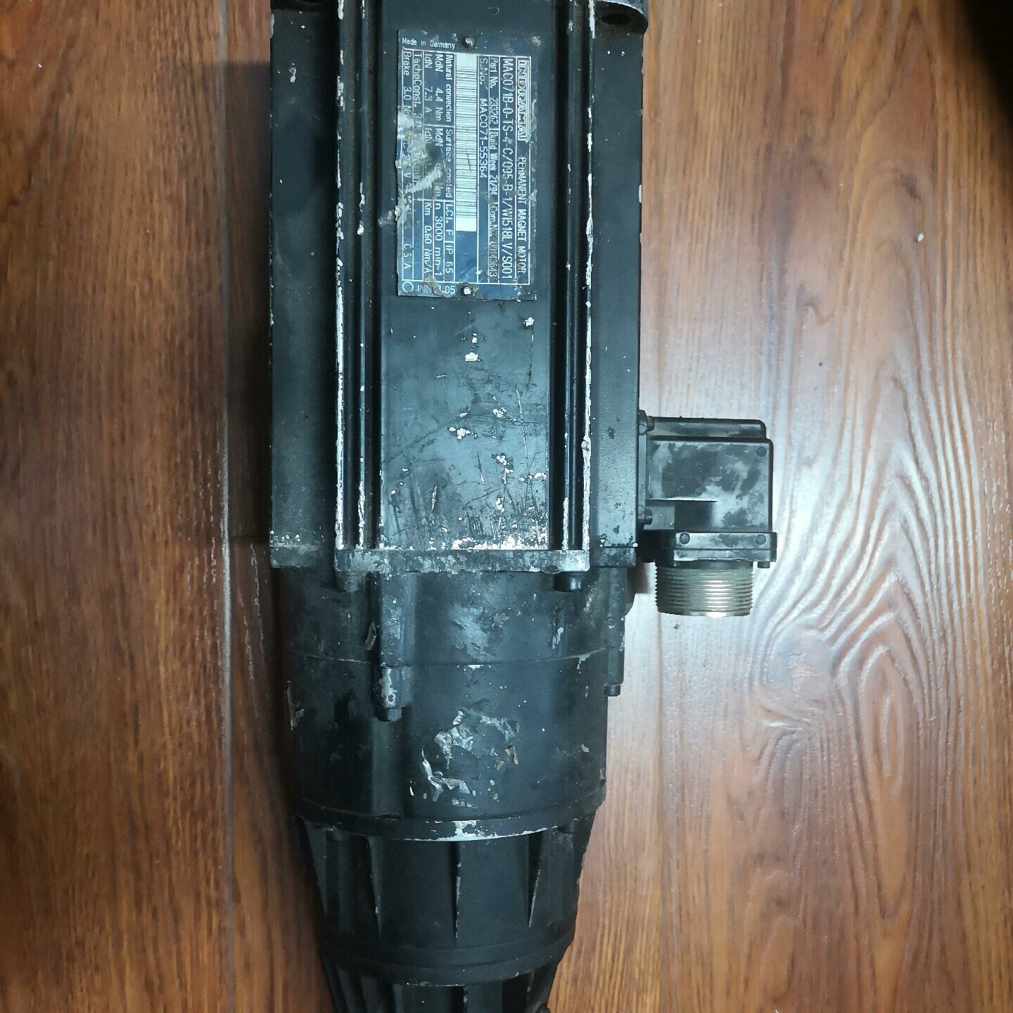 INDRANAT伺服电机MAC071B0TS4C议价及维修！
