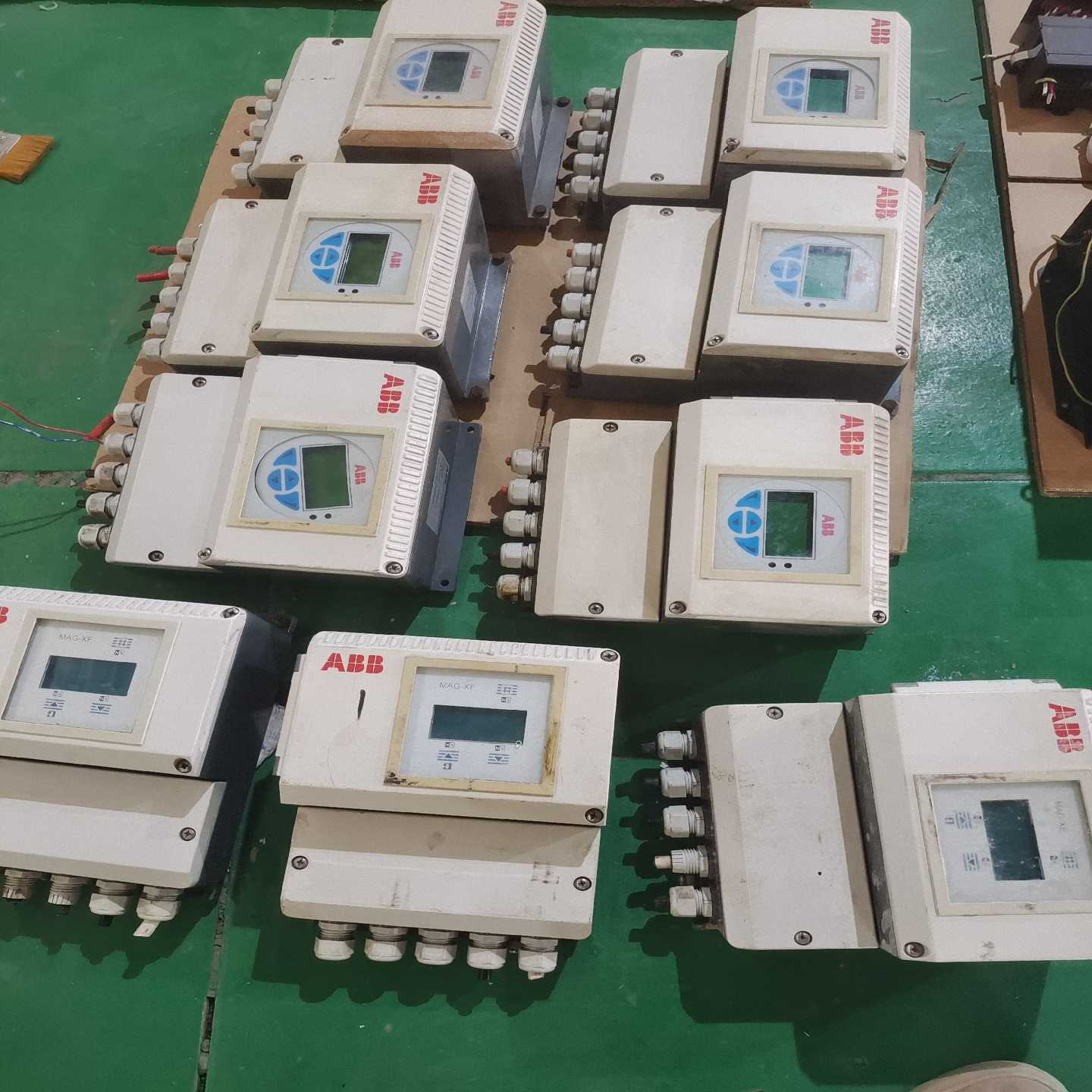 ABB电磁流量计Mag-XEE4信号转换器，二手拆--议价商品