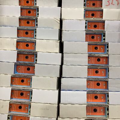 全新未拆封伊顿MTL5575安全栅，原装正品，带原包装盒，工 程余货