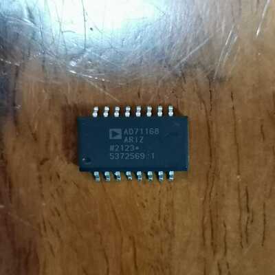AD71168ARIZ运算放大器，82个，~询价