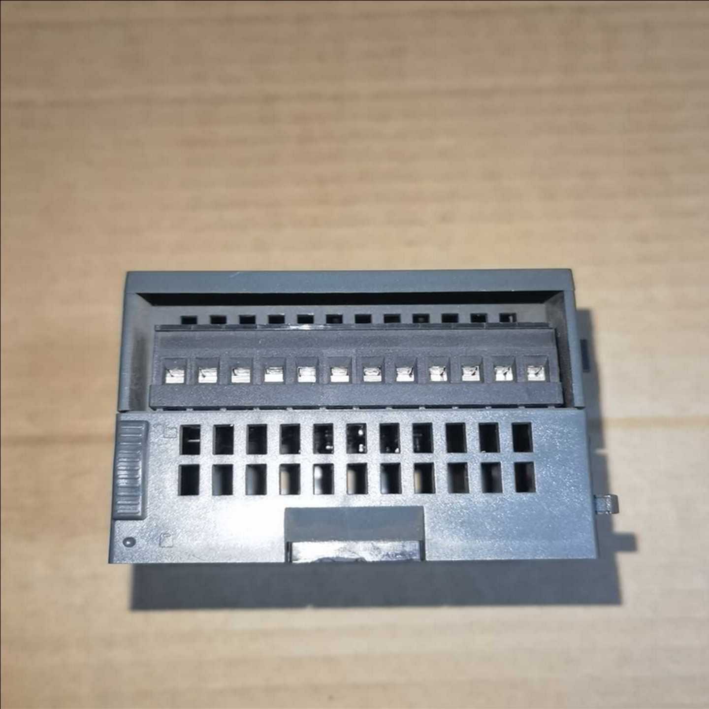 基恩士KEYENCE传感器IL-1500~询价