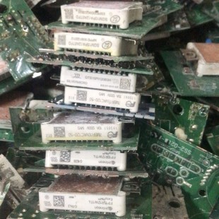 FP15R12W1T4 FP10R1询价 FP10R12W1T4