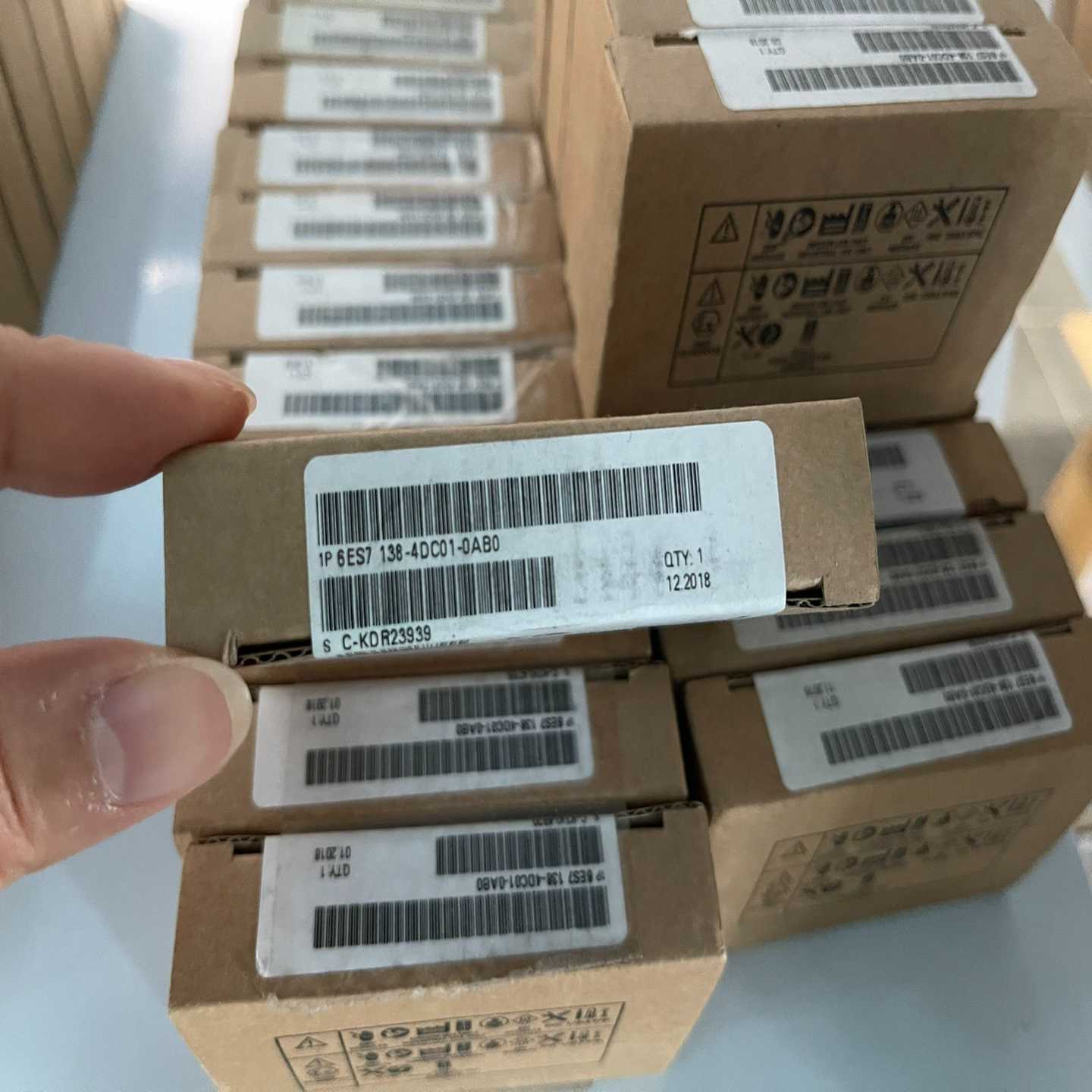 1P6ES7138-4DC01-0AB0ET200询价