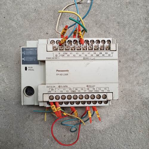 议价Plc FpX0 L30r Missing Power Board Sold Cheaply.适用