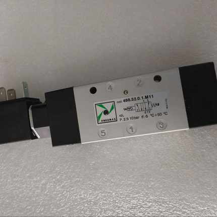 【星慕电子】pneumax电磁阀，code:488.52.0.1.M11