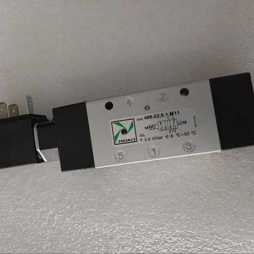 （霸霸电子）pneumax电磁阀，code:488.52.0.1.M11