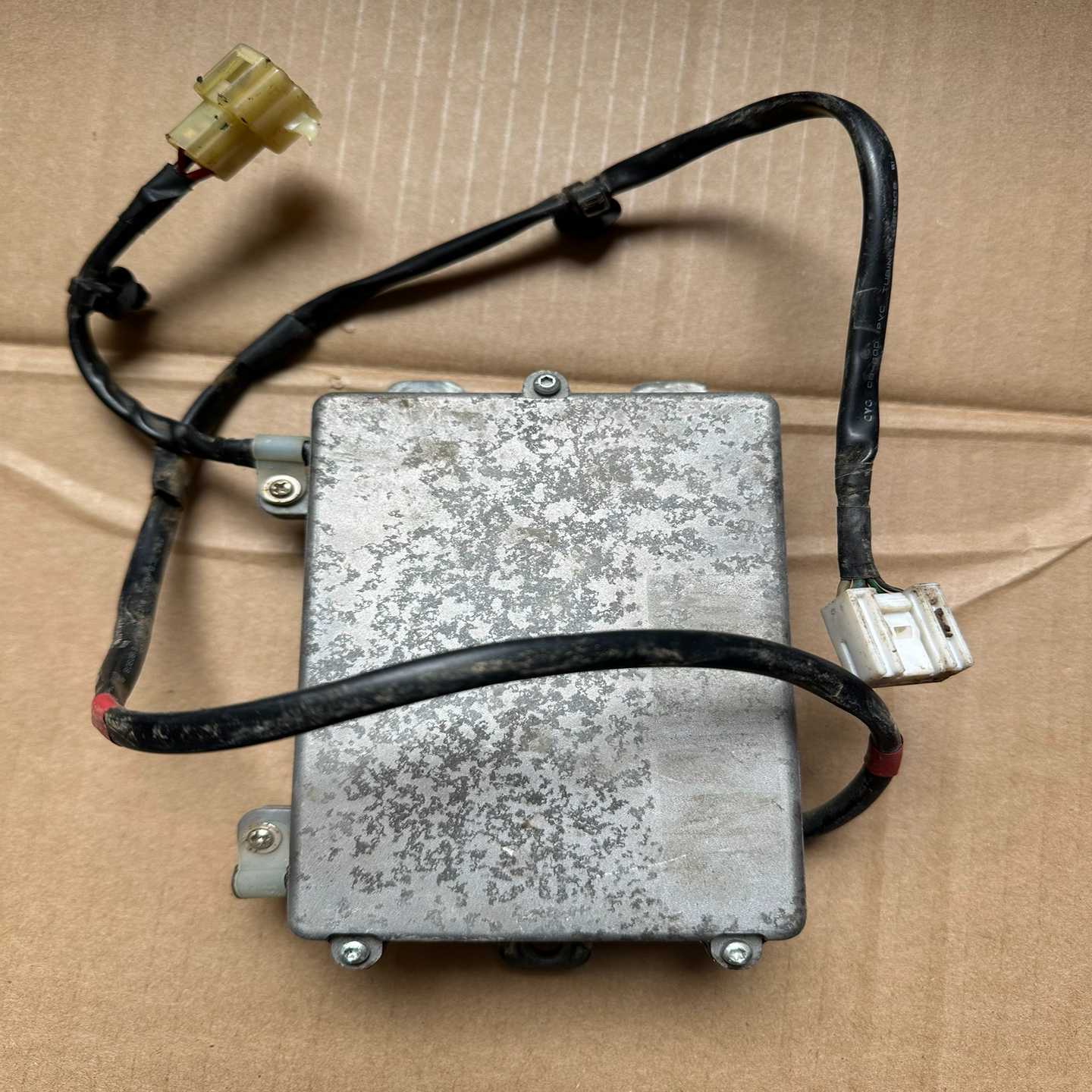 东风AX7电源模块DCAC转换器12V电源转换器原厂拆的，有--议价商品