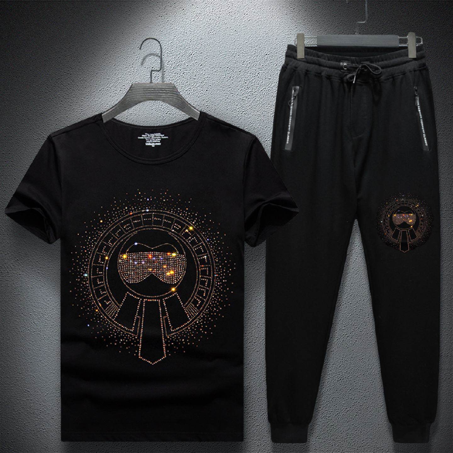 2026男装一套搭配帅气烫钻冰感恤男短袖胖子男装潮大码夏季套装男