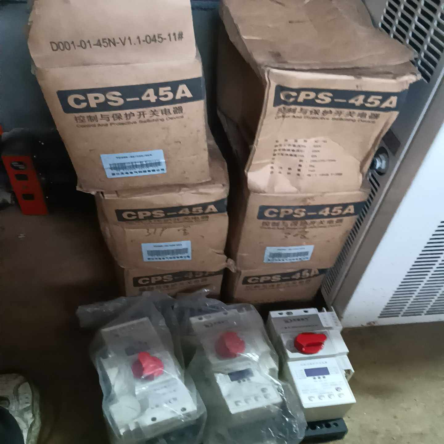 询价控制与保护开关电器（全新）CPS-45ATD300-4