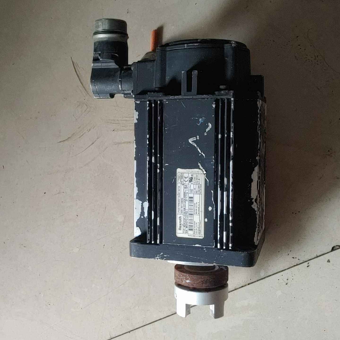 议价力士乐伺服电机MSK100B-0300-NN-M1-RG0-