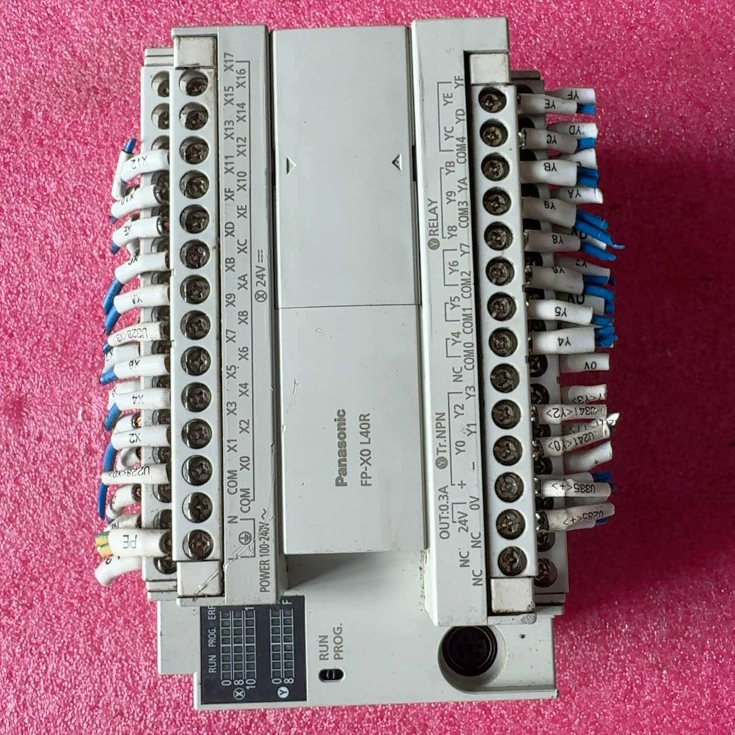 松下PLCFP-X0L40R，型号AFPX0L40R-F--议价商品