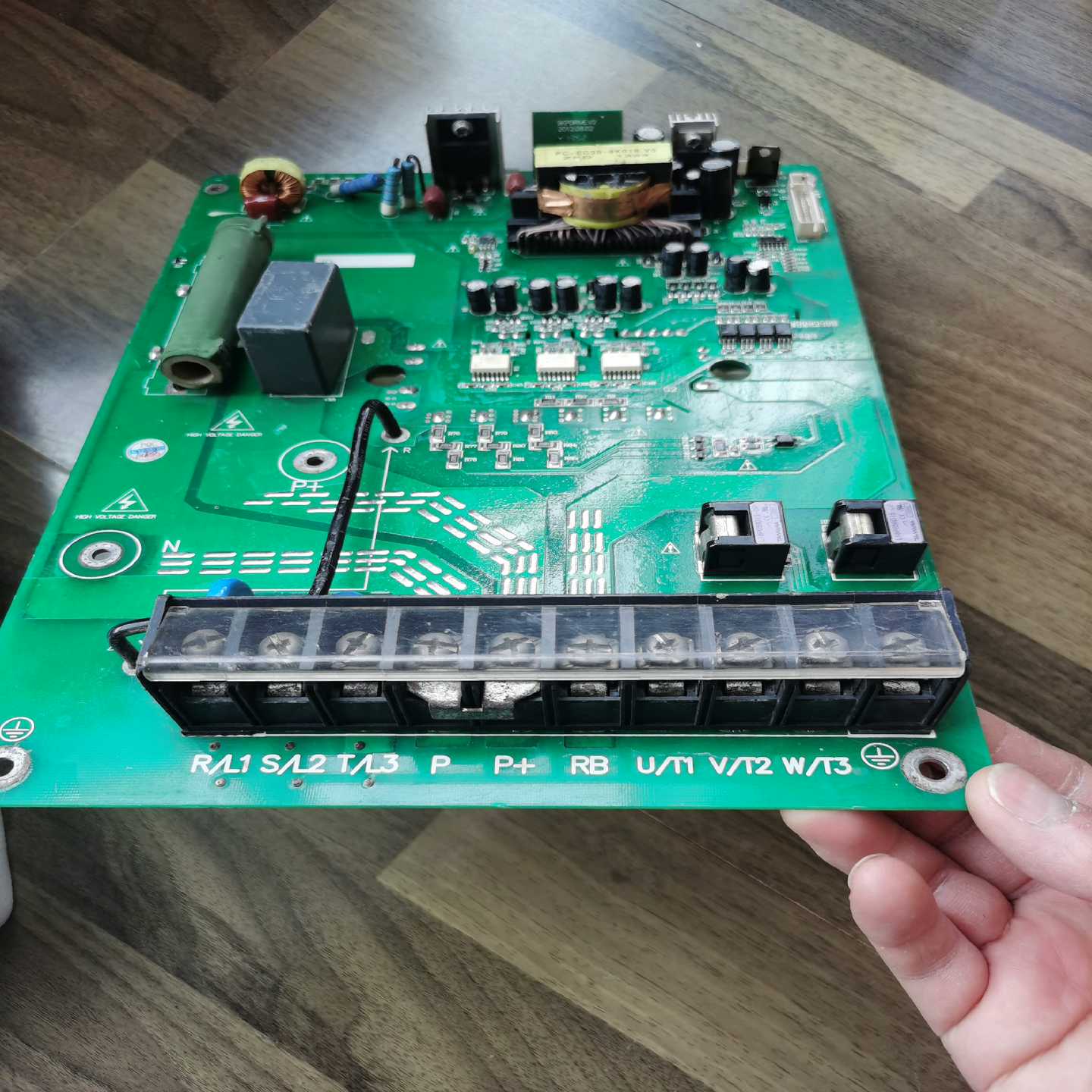 BSH1001P11A2A电机BSH1002P11A2询价