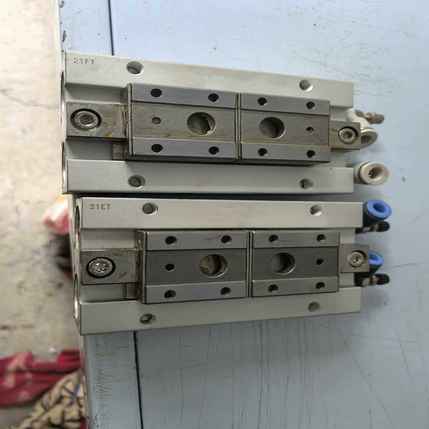 气力可手指气缸HDF2040成色新尺寸通用MHF2-20D询价