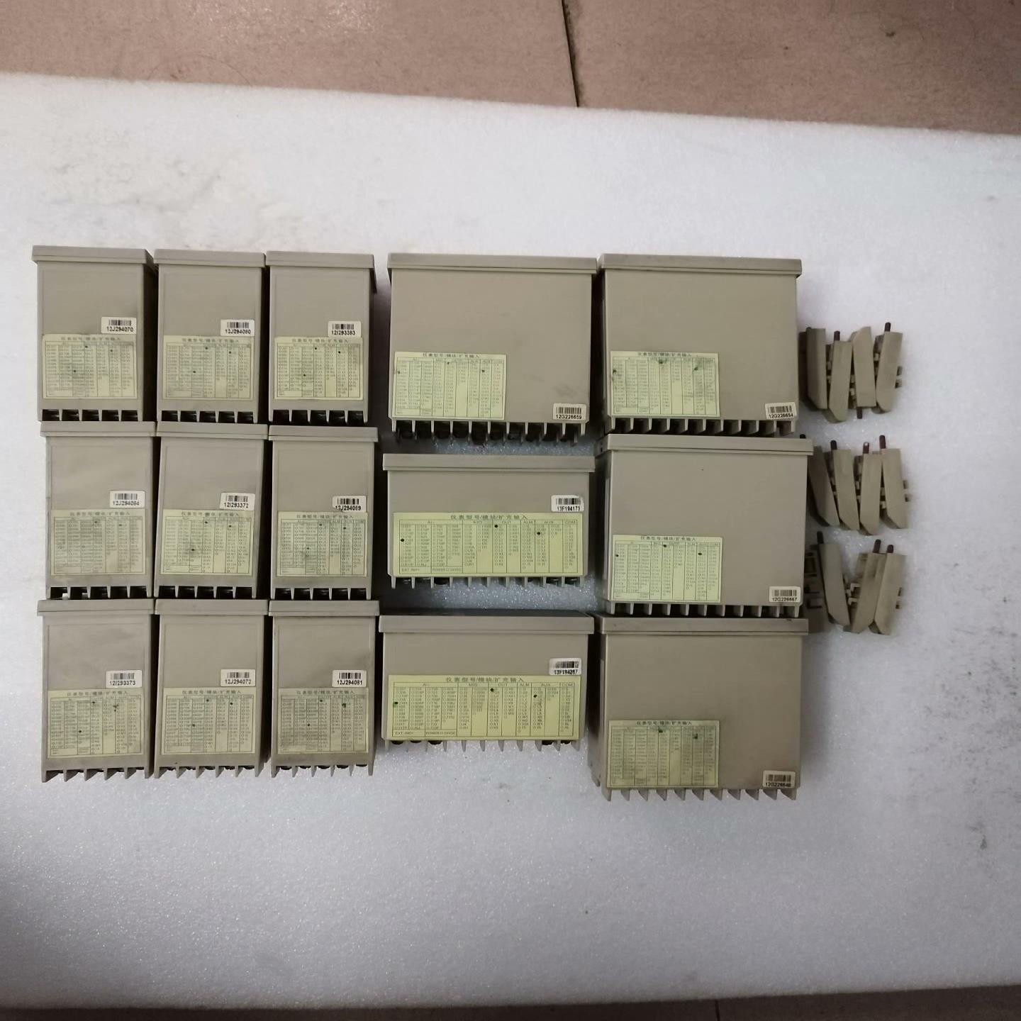 宇电温控器 ，yuDlAN温控表刚15个，型号AL218~询价