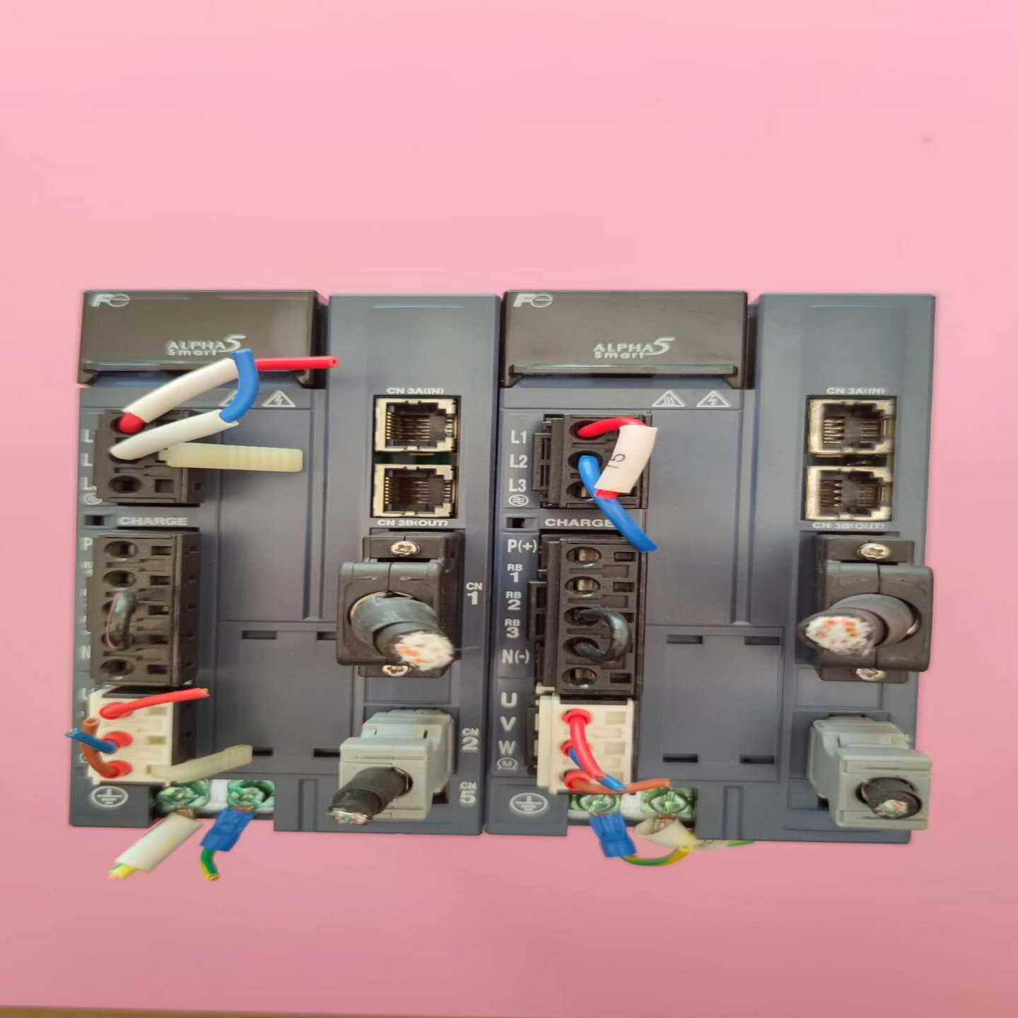 伺服驱动器RYH751F5-VV2，750W功率，成色如