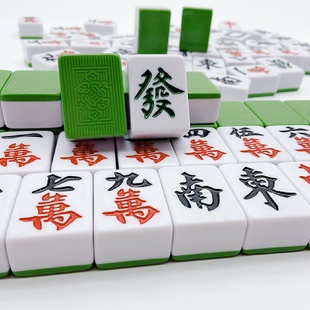 工厂直销手搓麻将麻将牌大号中号小号中档瑕疵家用麻将牌可定制