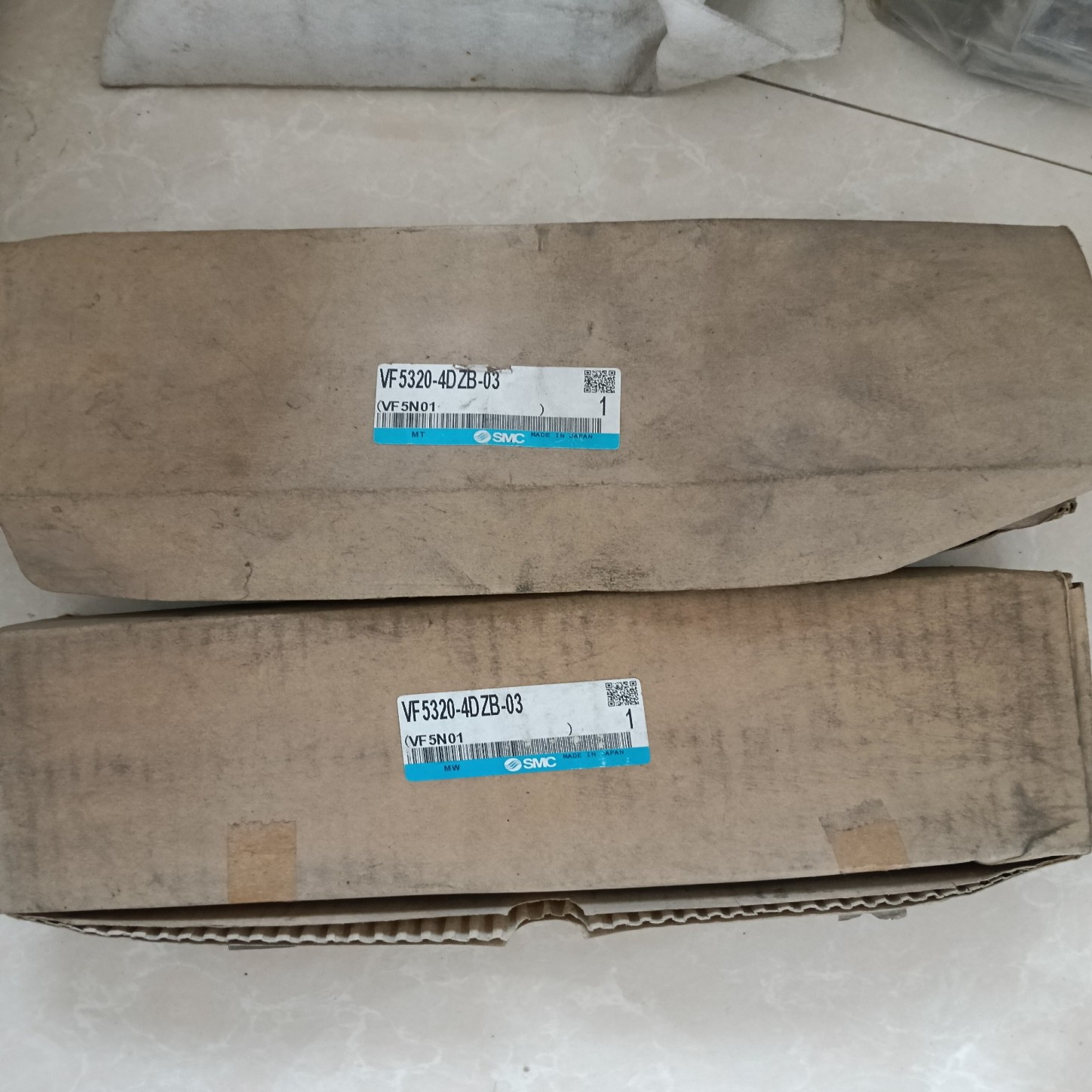 【议价】SMC全新原装正品电磁阀VF5320-4DZB-03 2个