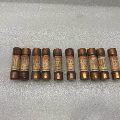 FERRAZ SHAWMUT OT20 K5 FUSE 50kA 20A 250V LOT OF 10 UNIT