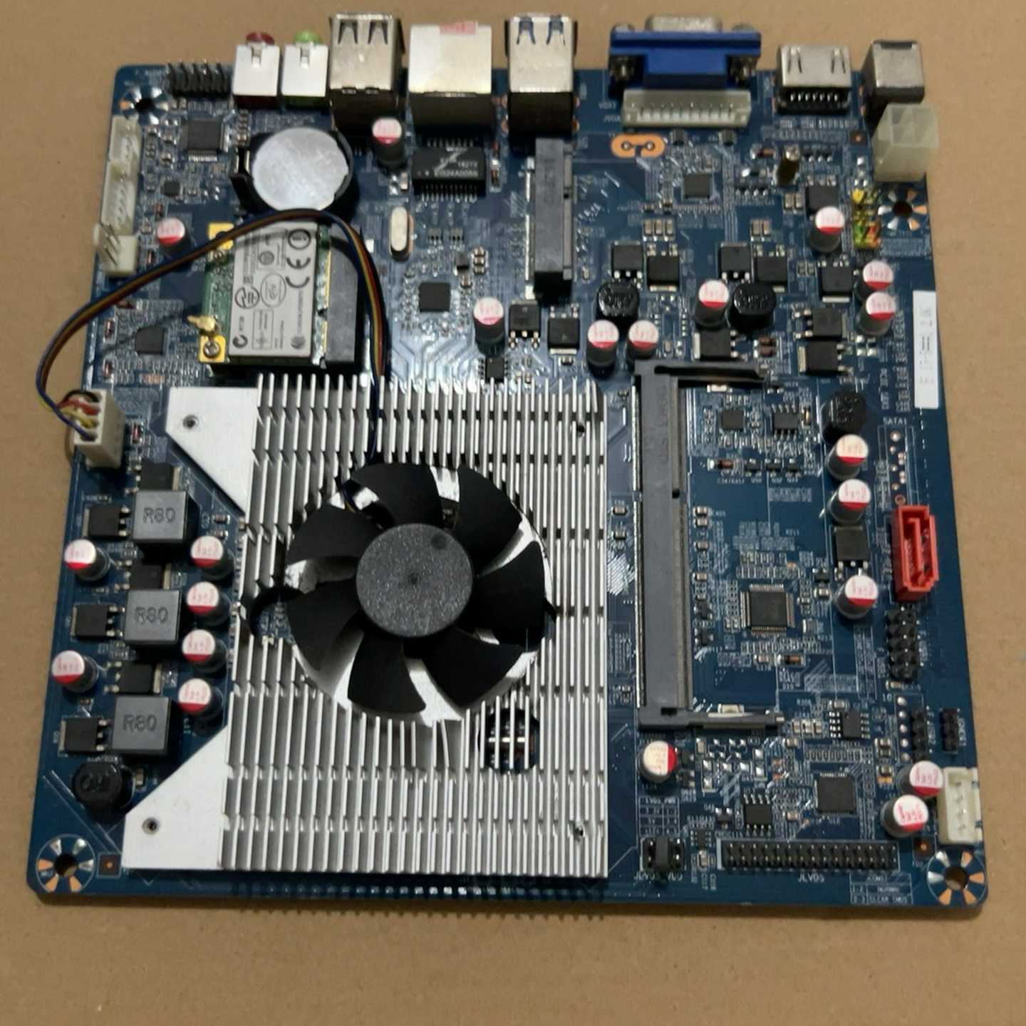 拆机i5-5代工控主板，17x17cm标准尺寸，带散热风扇--议价商品