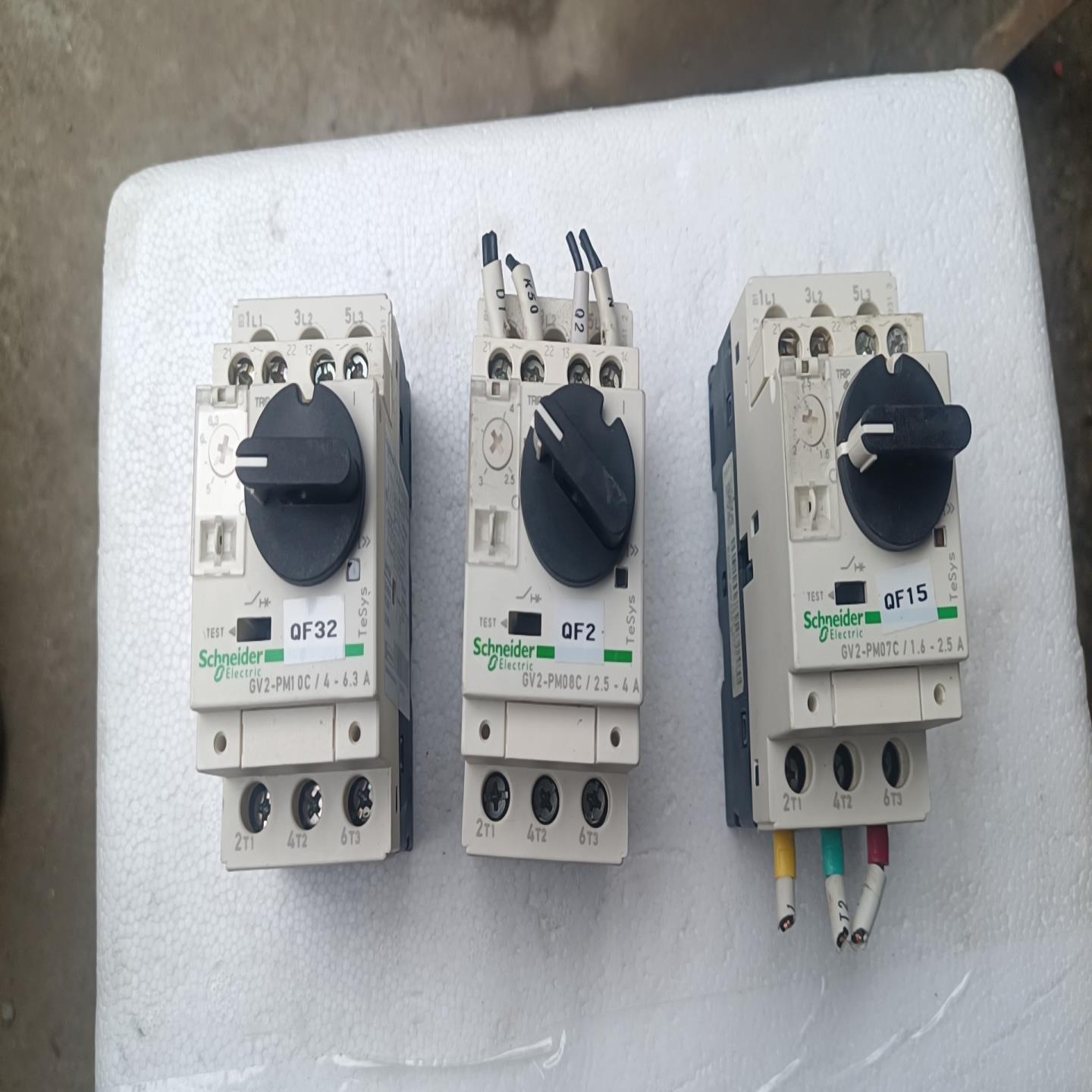 马达断路器GV2PM10C4-63A有4台；议价