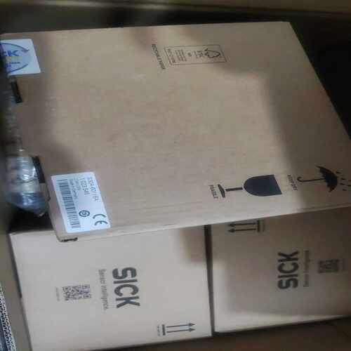 咨询-SICK雷达S30A-6011BA，未开封，附件齐全