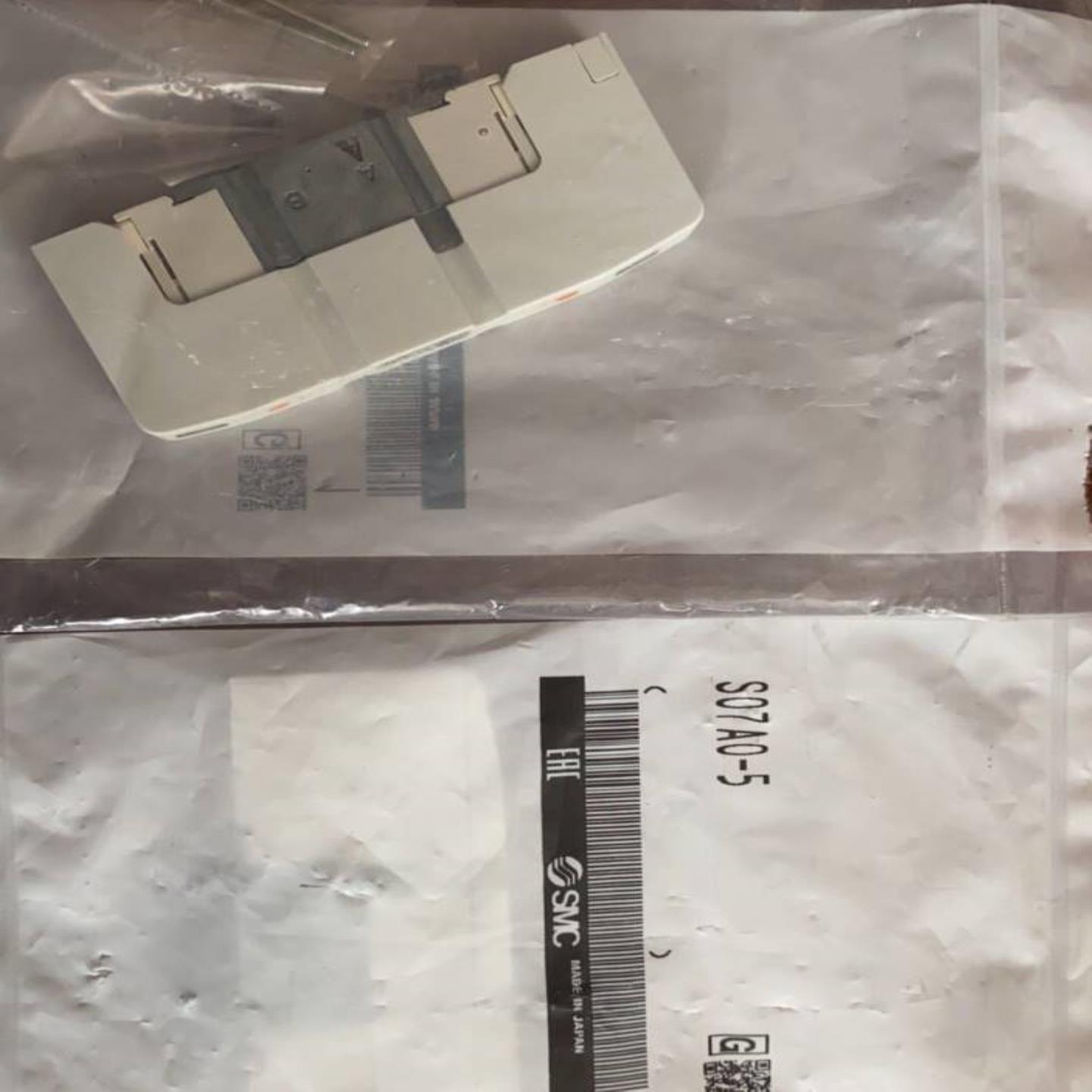 配件SMC全新正品原装电磁阀S070M-6DC-32 S0720-5 IN503-10议价
