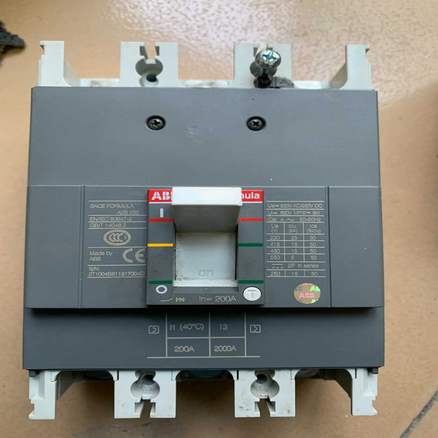 询价ABB空开3P200A1只
