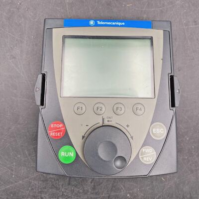 TELEMECANIQUE VW3A1101 CPU V1.21E07 FLASH V1.1IE14 REMOTE CO