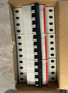 ABBSH204-D63全新原装正品。实物图拍积压货便-议价