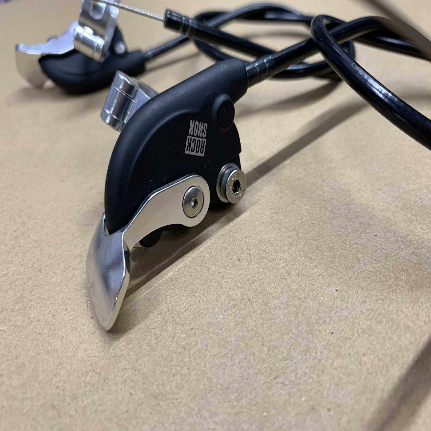 rockshox线控器前叉线控器rockshox线控器--议价商品