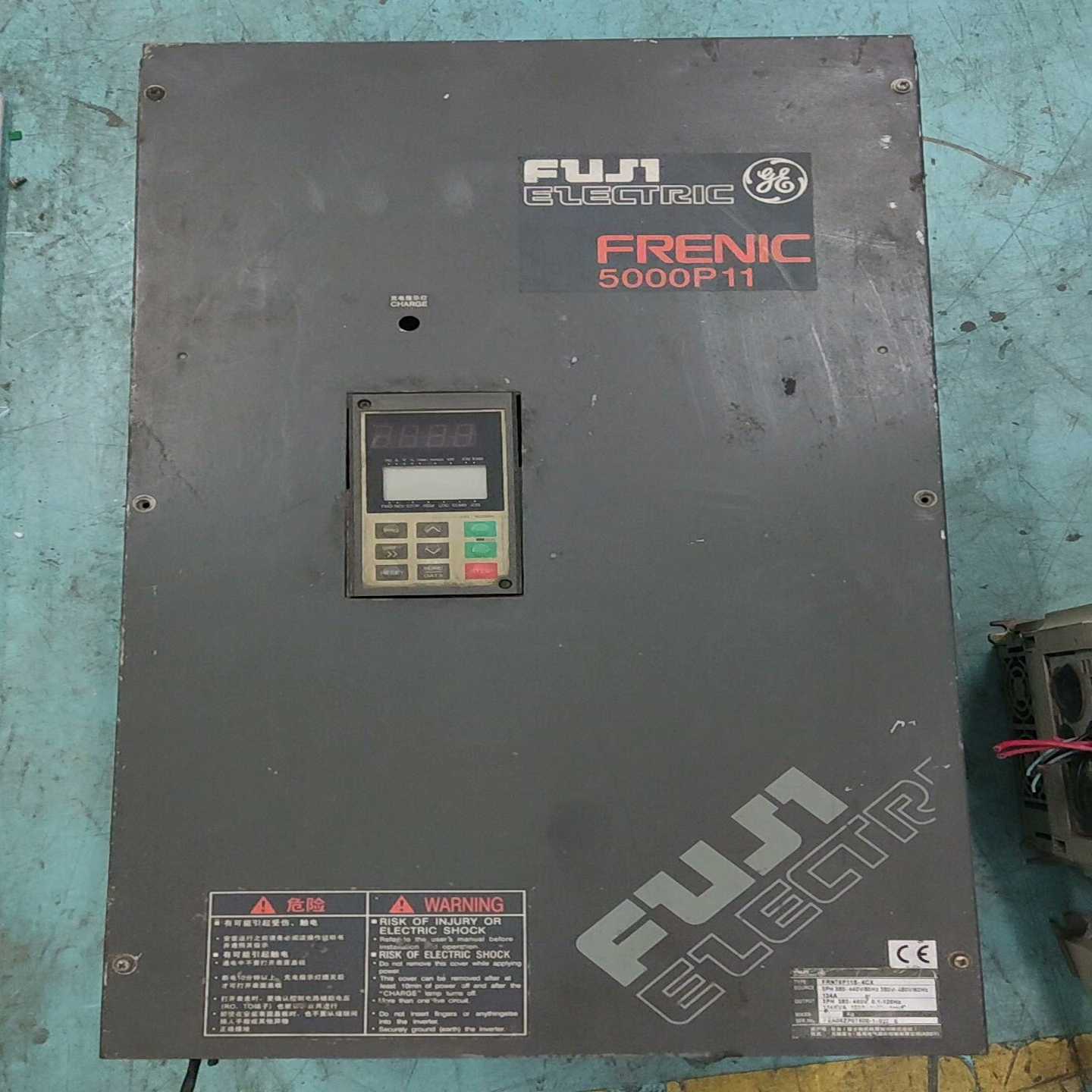 富士5000P11变频器FRN75P11S-4CX75KW（零零电子）