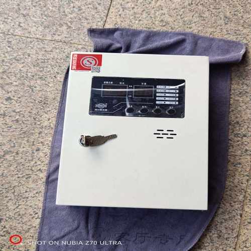 四川希尔得可燃气体报警控制器SD8001A，A功能正常，成