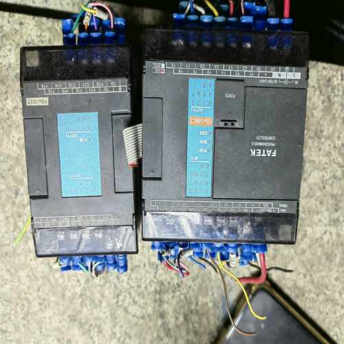 永宏PLC货，型号：FBS-24MCT/FBS-16YT