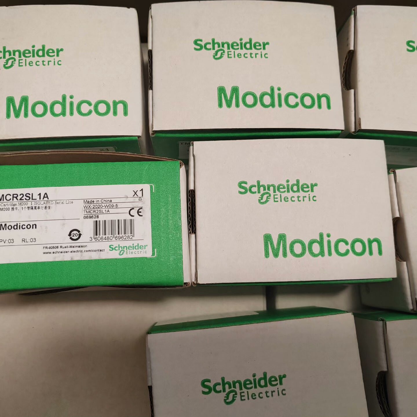 施耐德扩展板TMCR2SL1A全新库存现货-议价