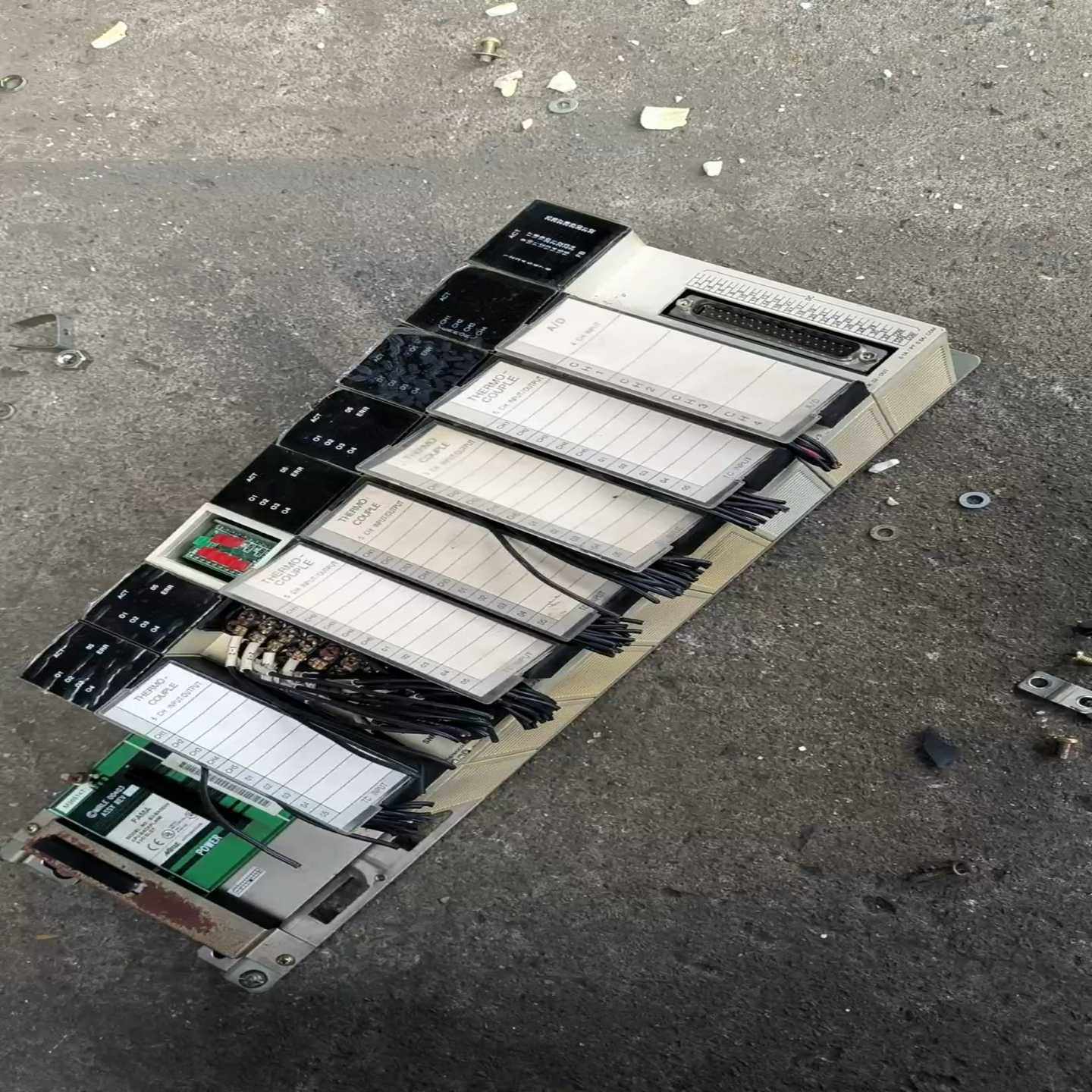 询价拍~FAMA盟立PLC D7-YDC30