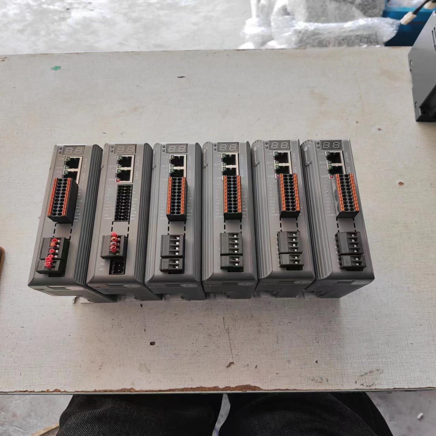 雷赛86总线驱动器DM3－EC882AC现货六台工程剩议价商品