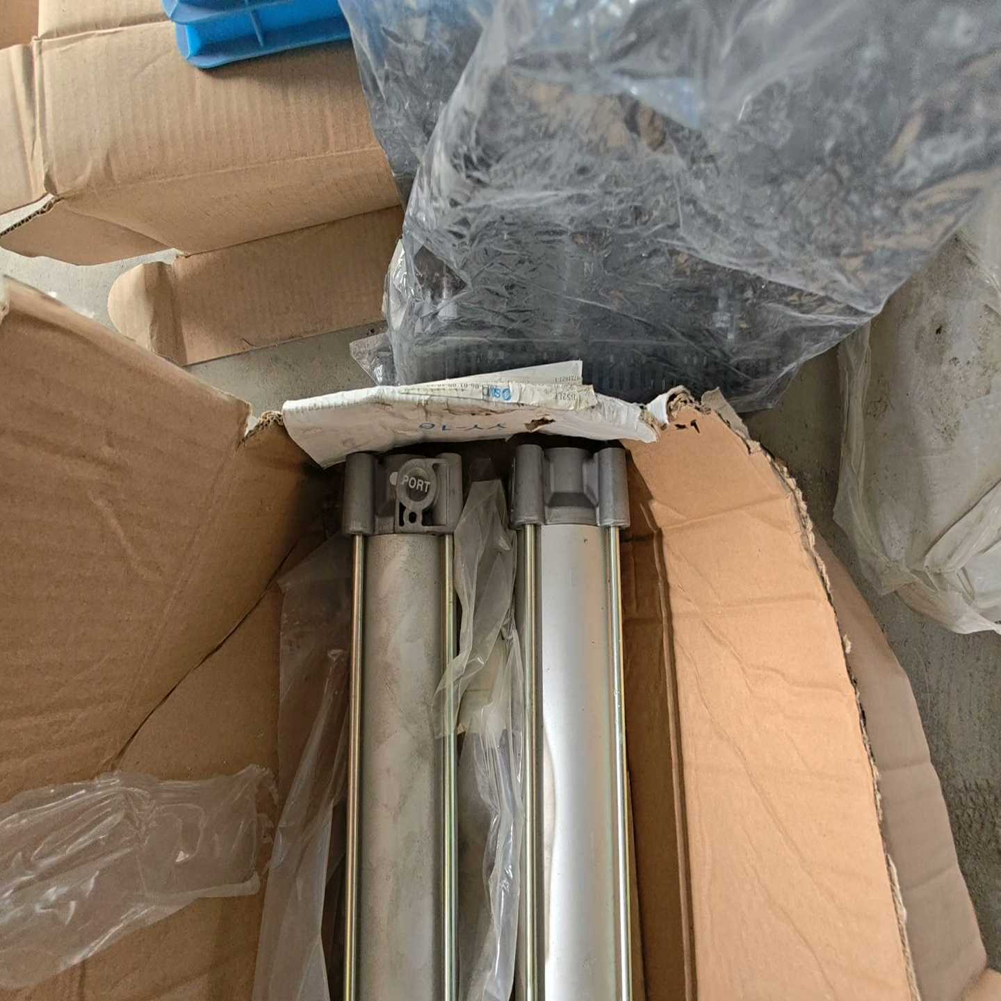 (议价)SMC气缸C95SDB63-600c,最大压力1.0MP