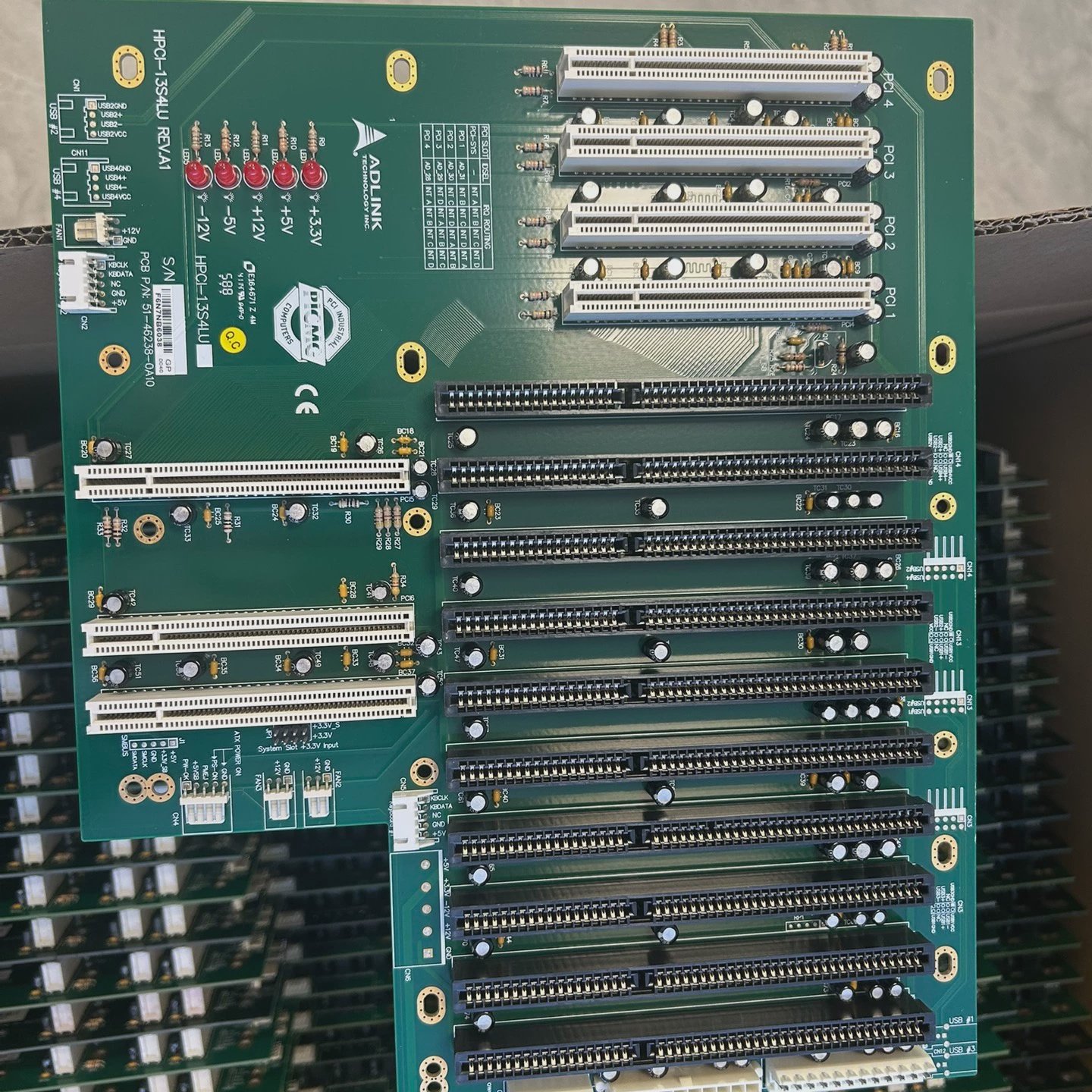 凌华HPCI13S4LU底板A1版本-议价