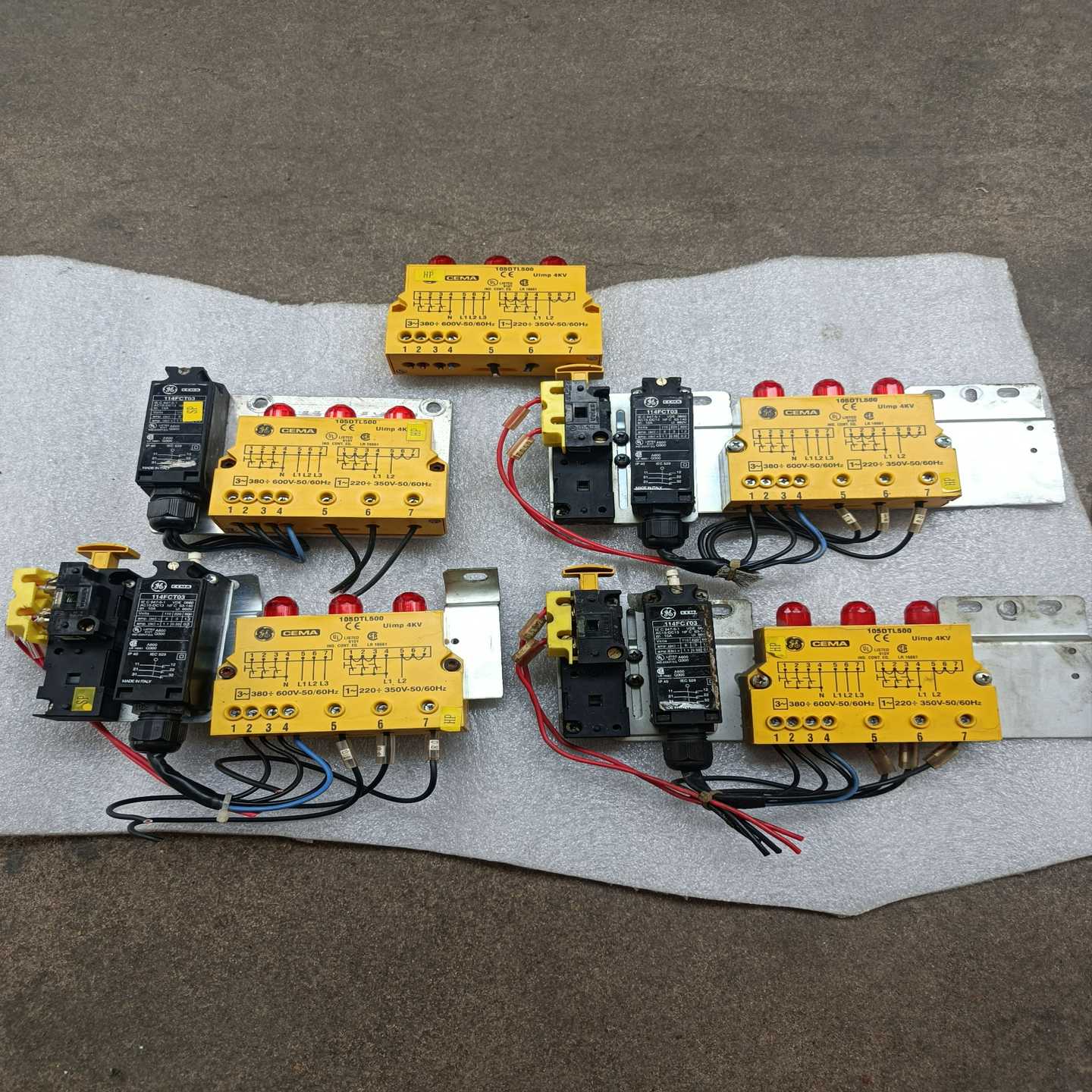 美国GE通用CEMA电源信号装置105DTL500拆--议价商品