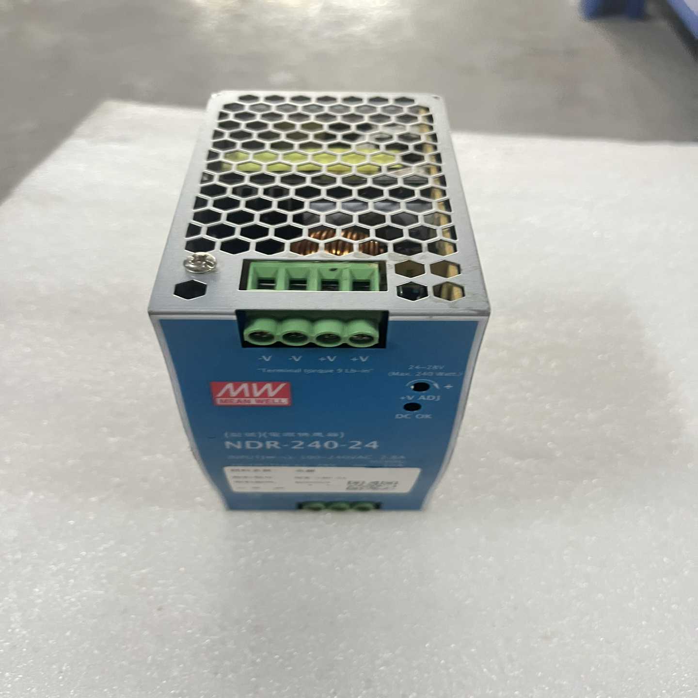 出明纬电源NDR-240-24，24V10A，240W导轨--议价商品
