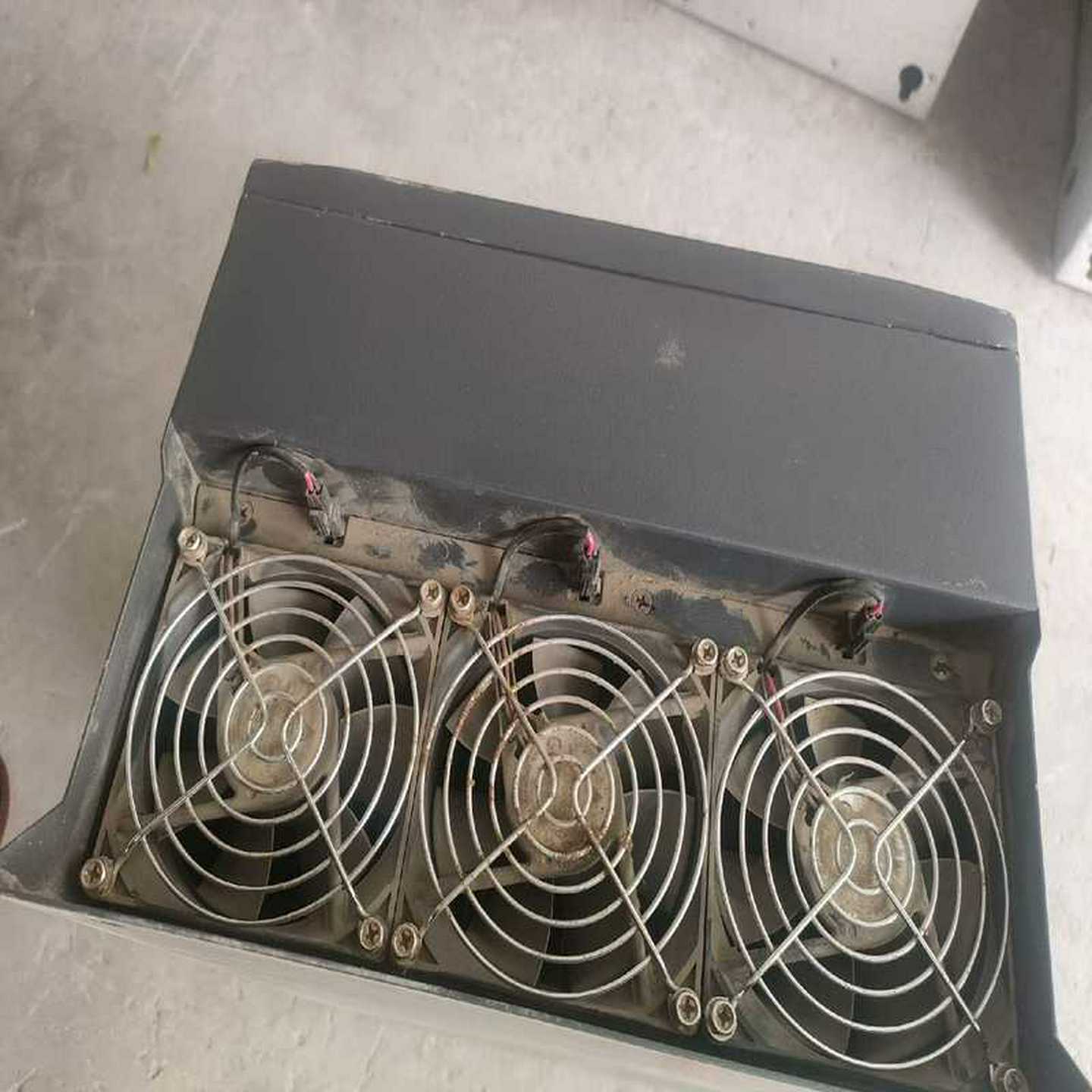 贝加莱2003PLC，7CP774.60-1一个，7D072[浩东商户]