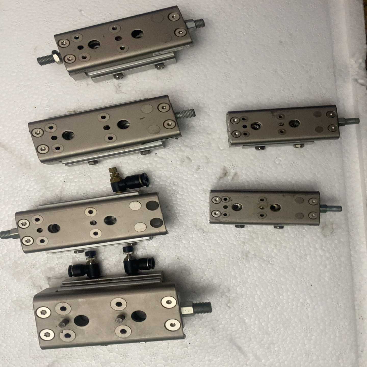 询价SMC气缸MXQ16A-10ZB，MXQ12A-30Z，MX