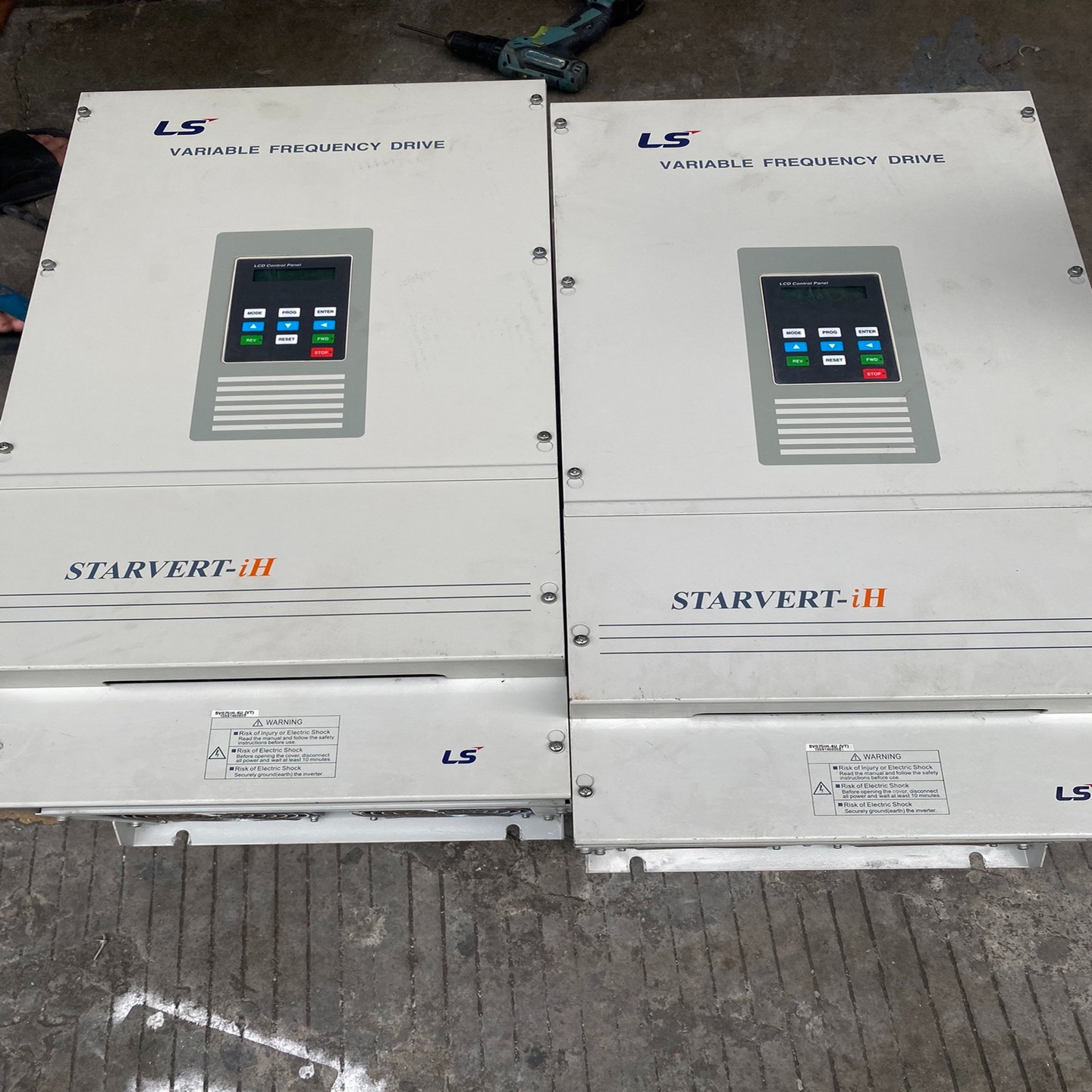 非标架SV075iH-4U韩国LS变频器75kw外观成色不错议价