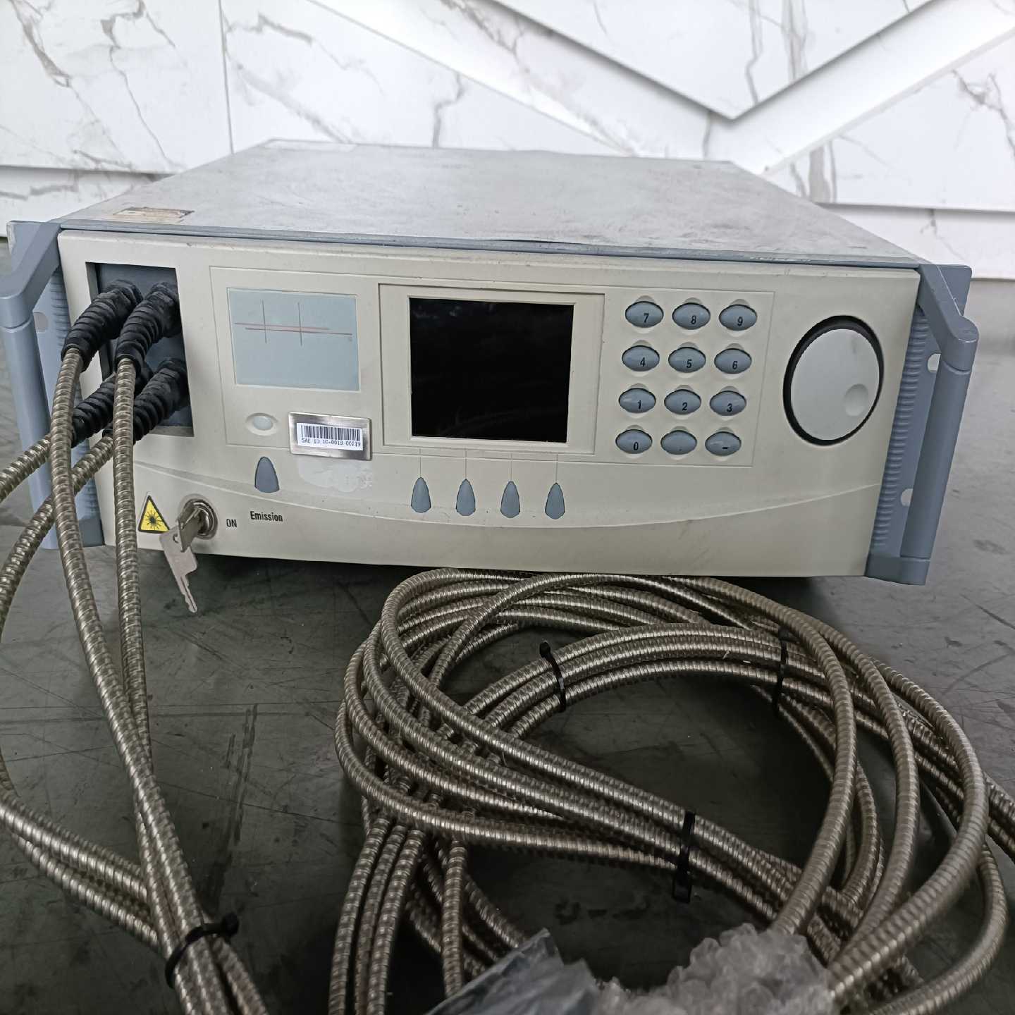 议J价IPG激光器Dl-5x4现货供应，议价，专注于半导体技术服务维修