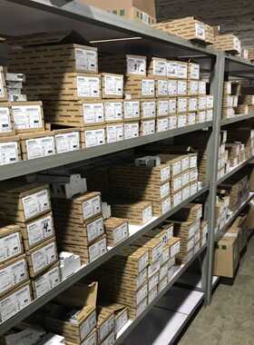 触摸屏99新可配包装6AV6647-0AB11-3A询价