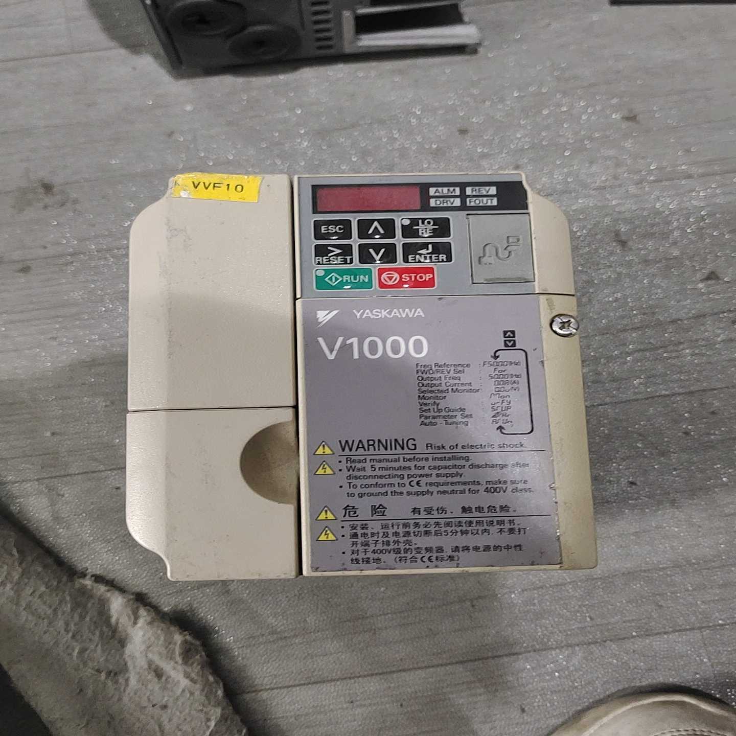 安川变频器CIMR-VB4A0004BBA1.5KW/0.询价