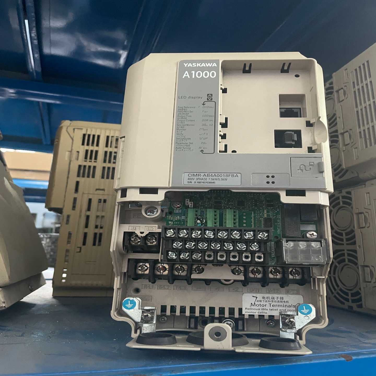 询价-安川A1000变频器，型号CIMR-AB4A0018FBA，